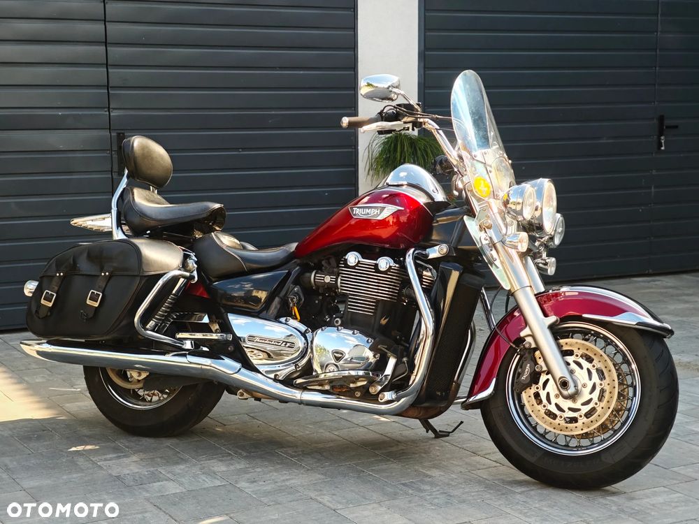Triumph Thunderbird - 4