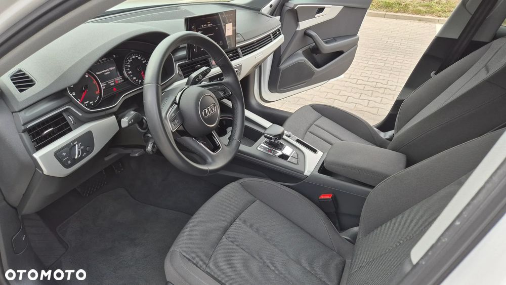 Audi A4 Avant 45 TFSI quattro S tronic - 7
