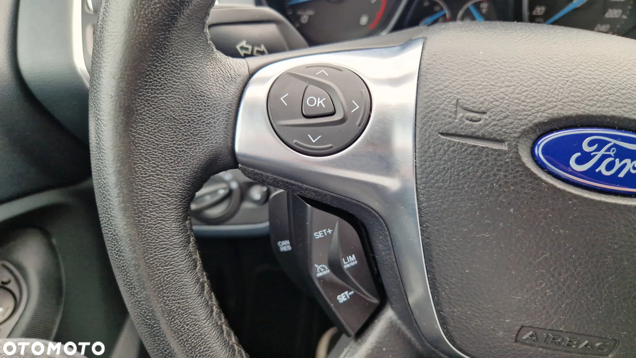 Ford C-MAX 1.6 EcoBoost Titanium - 18