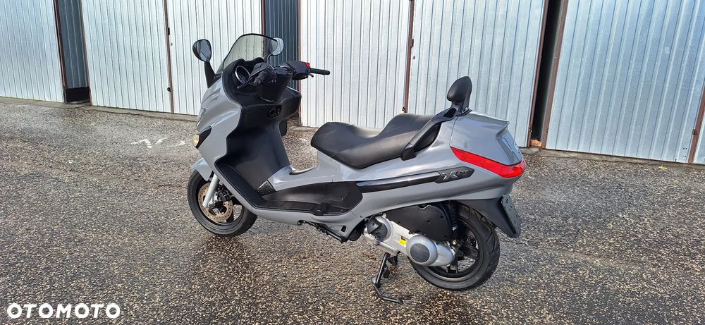 Piaggio Xevo - 4