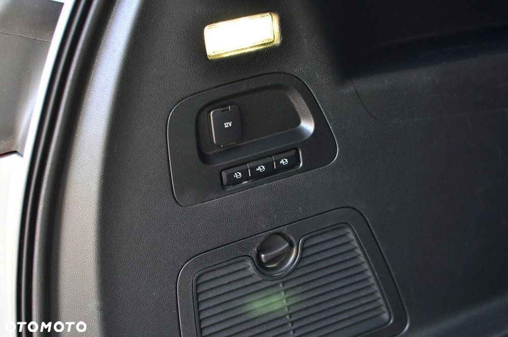 Ford S-Max 2.0 TDCi Trend - 14