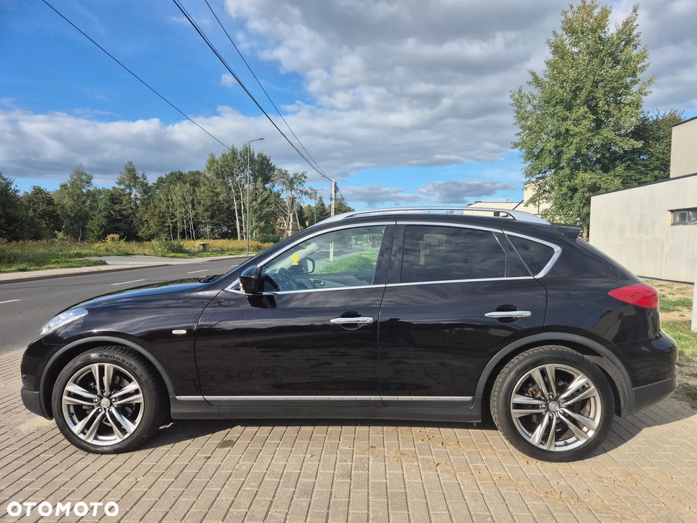 Infiniti EX EX30d Black Premium - 24