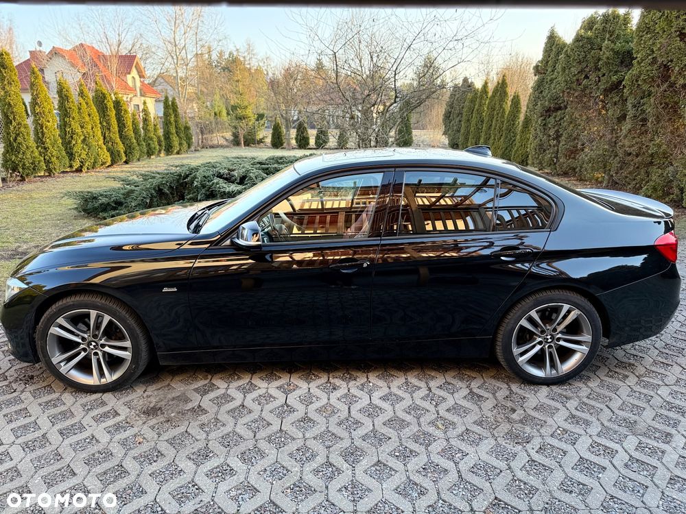 BMW Seria 3 320i Sport Line - 4