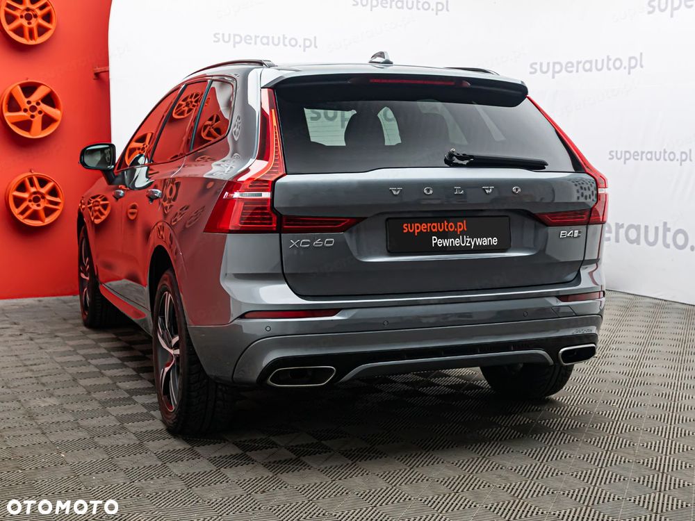 Volvo XC 60 B4 D AWD R-Design - 6