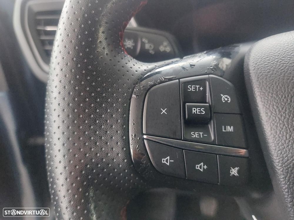 Ford Kuga 1.5 EcoBoost ST-Line - 18