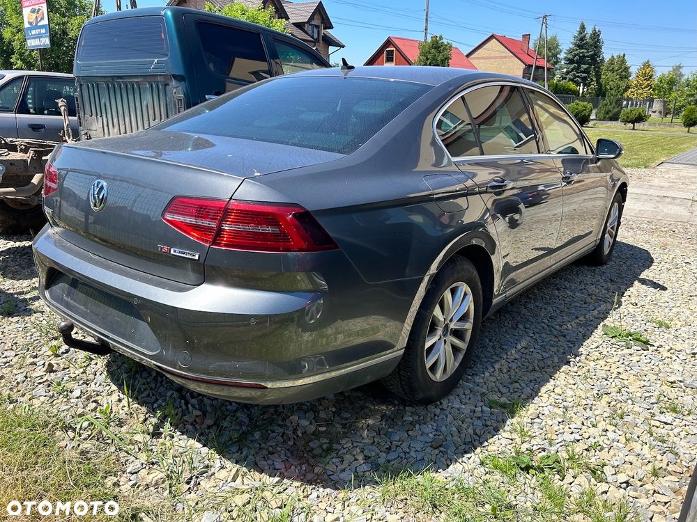 Volkswagen Passat 1.4 TSI ACT (BlueMotion Technology) DSG Highline - 3