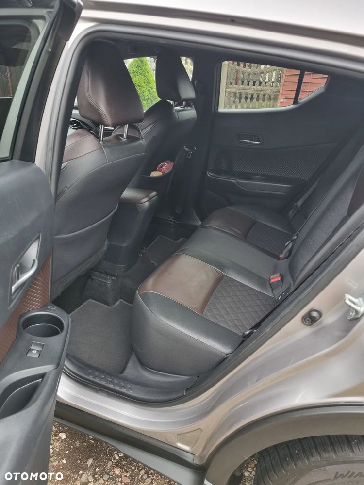 Toyota C-HR 1.2 T Prestige - 40