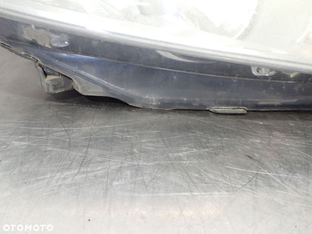 LAMPA PRAWA PRZEDNIA FORD FOCUS MK2 LIFT 1.6 8M51-13W029-AD - 5