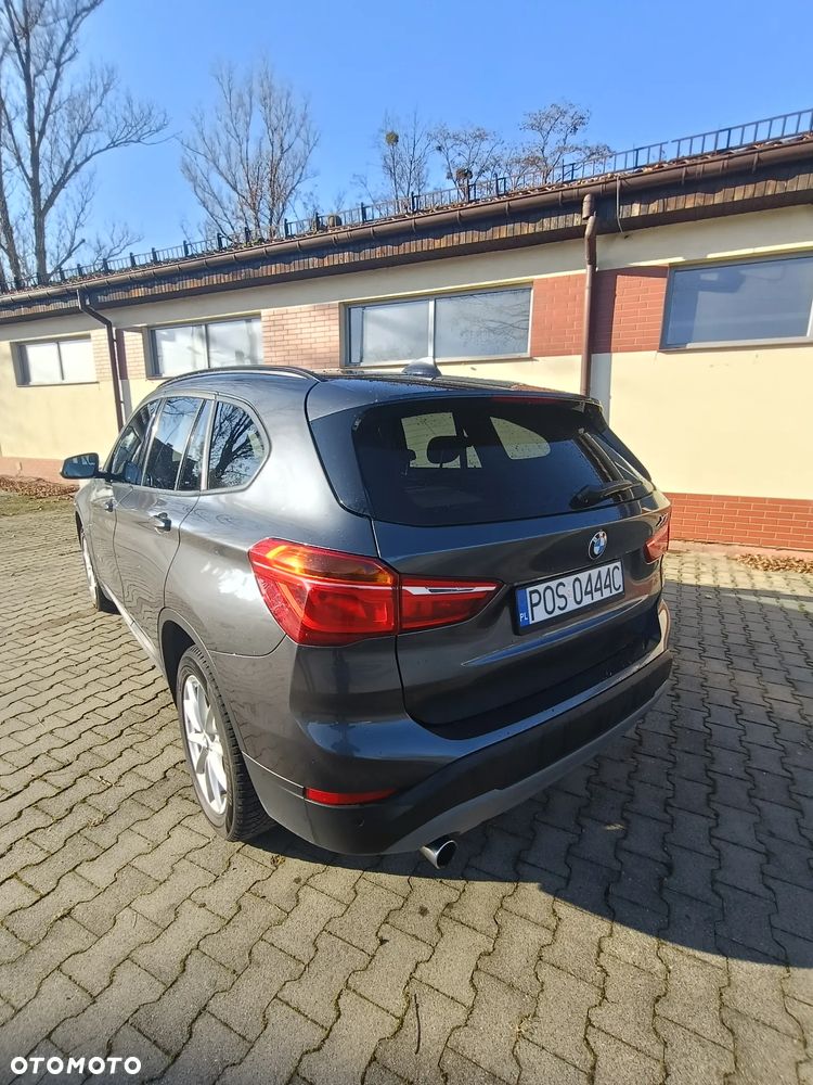 BMW X1 sDrive18d - 5