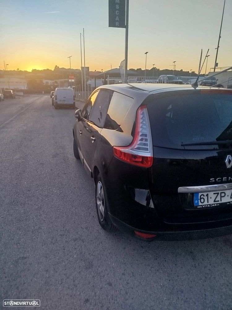 Renault Grand Scénic - 3