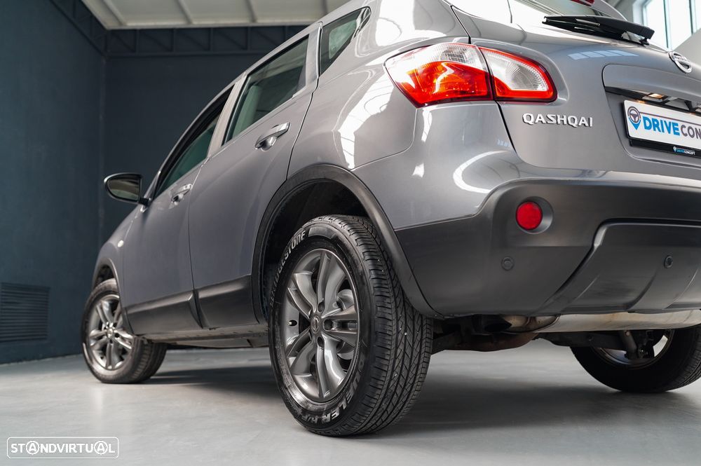 Nissan Qashqai 1.6 dCi N-Connecta - 21