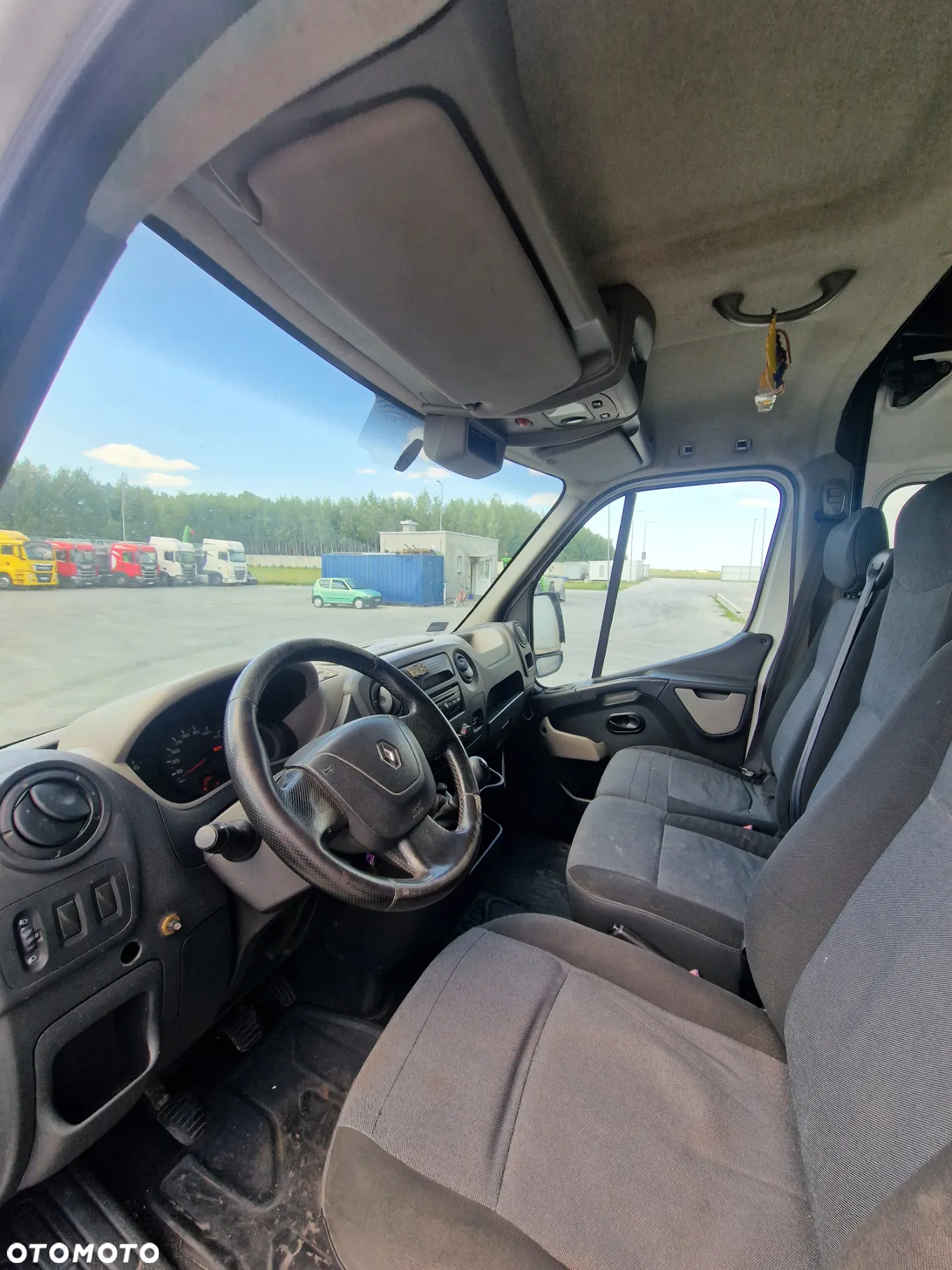 Renault MASTER 9-osób - 4
