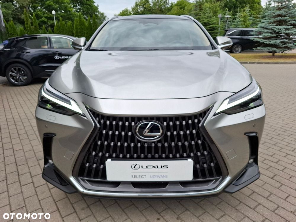 Lexus NX - 7