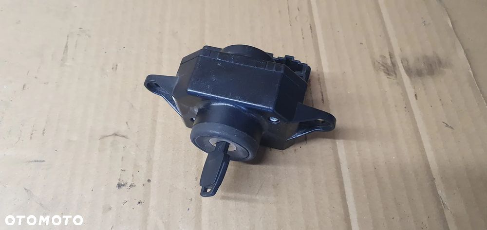 Stacyjka kluczyk Audi A6 C6 Lift 4F0909135D 4F0910132D - 3