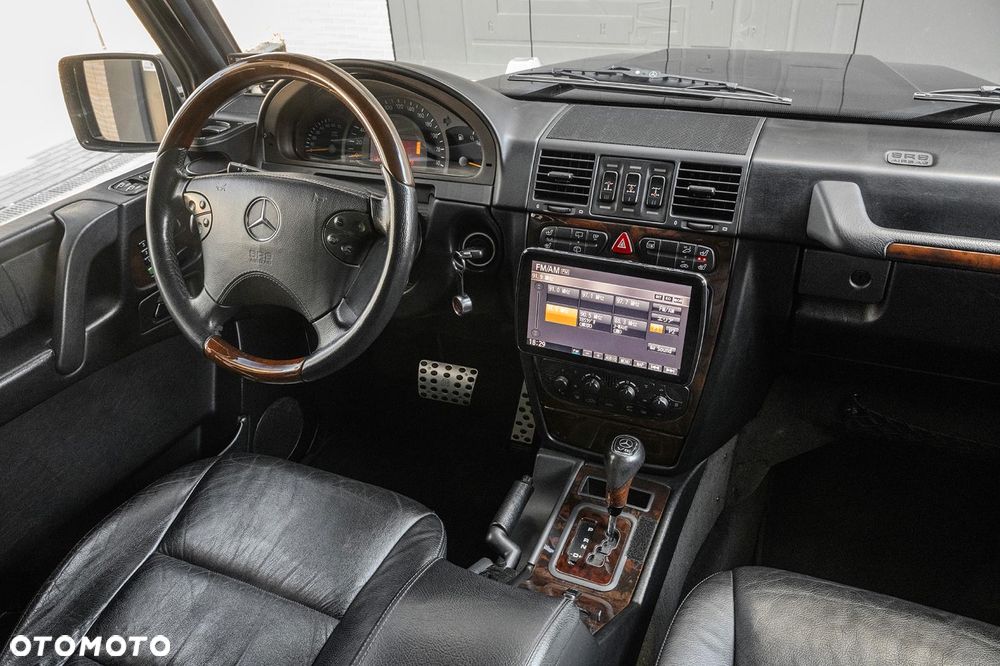 Mercedes-Benz Klasa G 500 - 35
