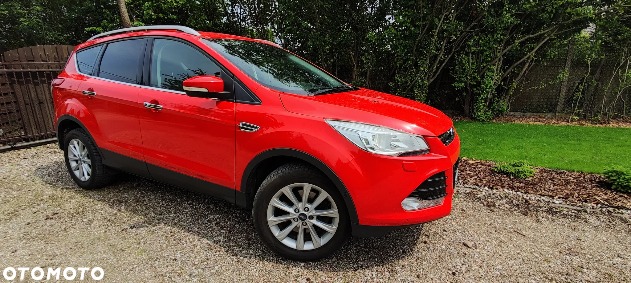 Ford Kuga 2.0 TDCi 2x4 Titanium - 22