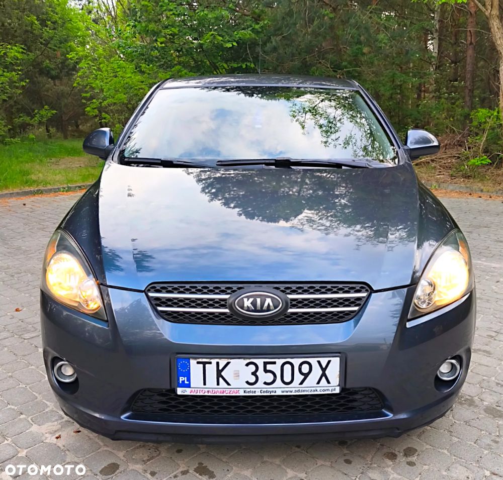 Kia Ceed 1.6 Crdi Comfort + - 5