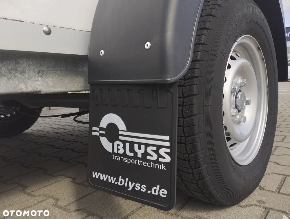 Blyss NIKI Aero - 10