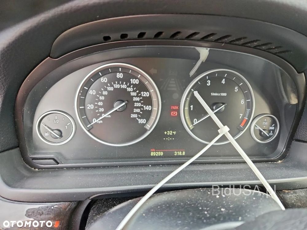 BMW Seria 5 535i - 8