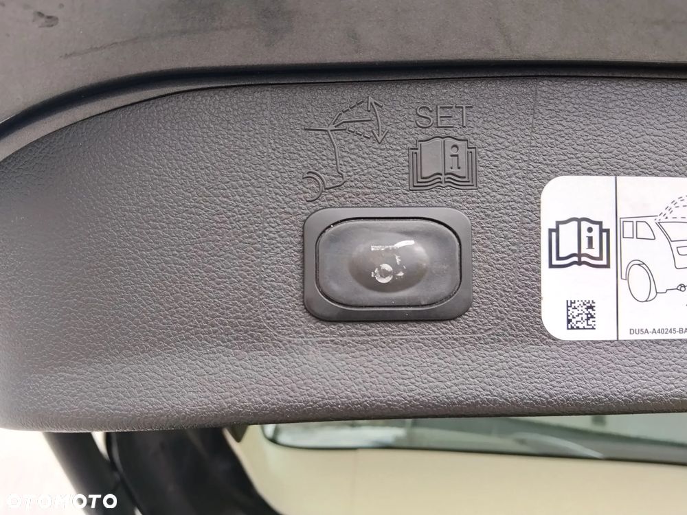 Ford Kuga 1.5 TDCi FWD Titanium - 19