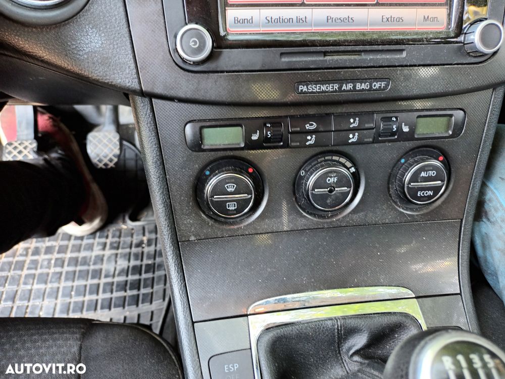 Dezmembrari  VW PASSAT B6  2005  > 2010 2.0 TDI Motorina - 32