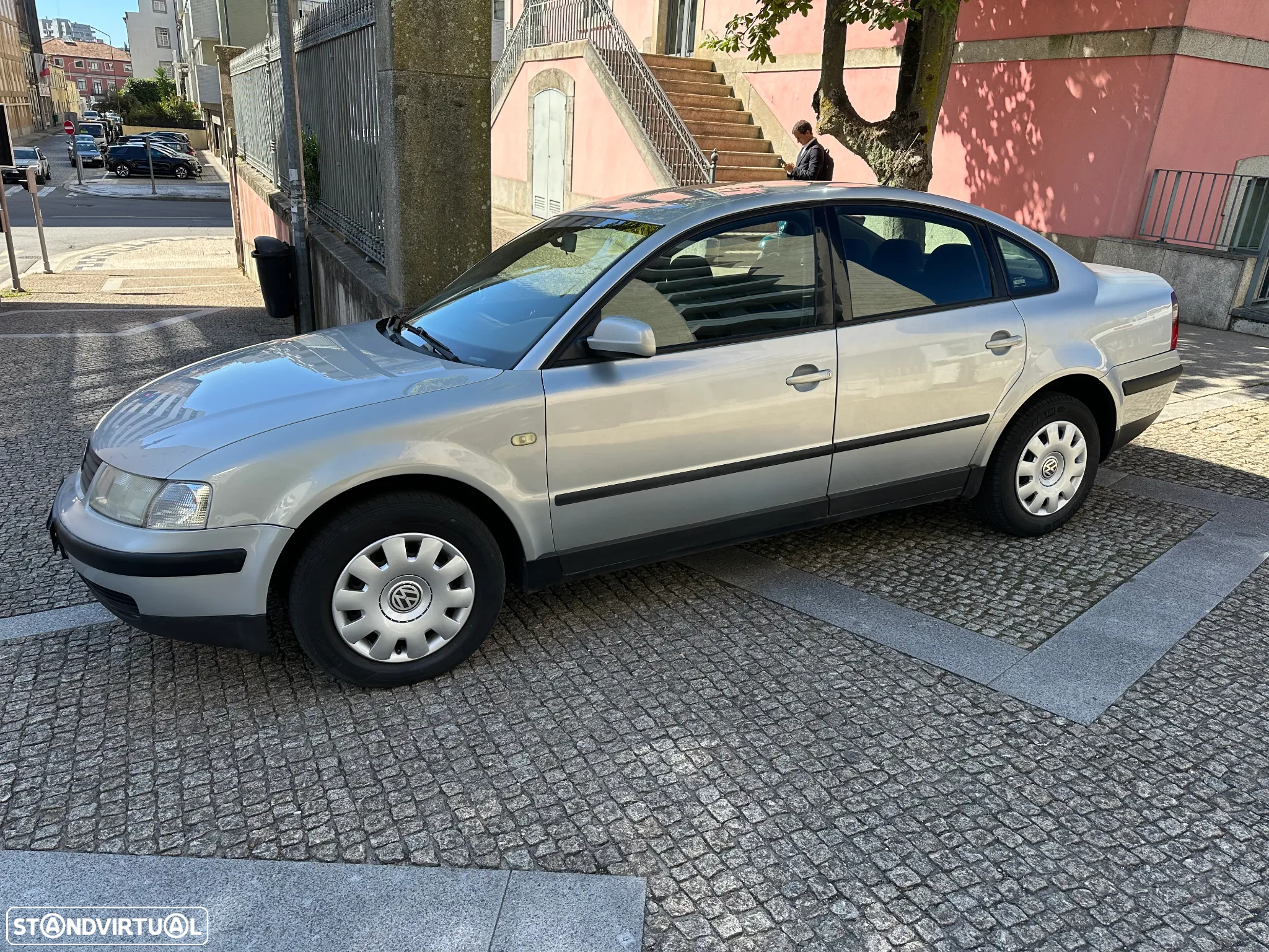 VW Passat 1.9 TDi Confortline Top - 2