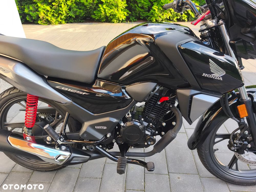 Honda CBF - 12