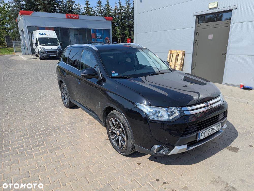 Mitsubishi Outlander 2.2 DID Instyle Navi 4WD - 6