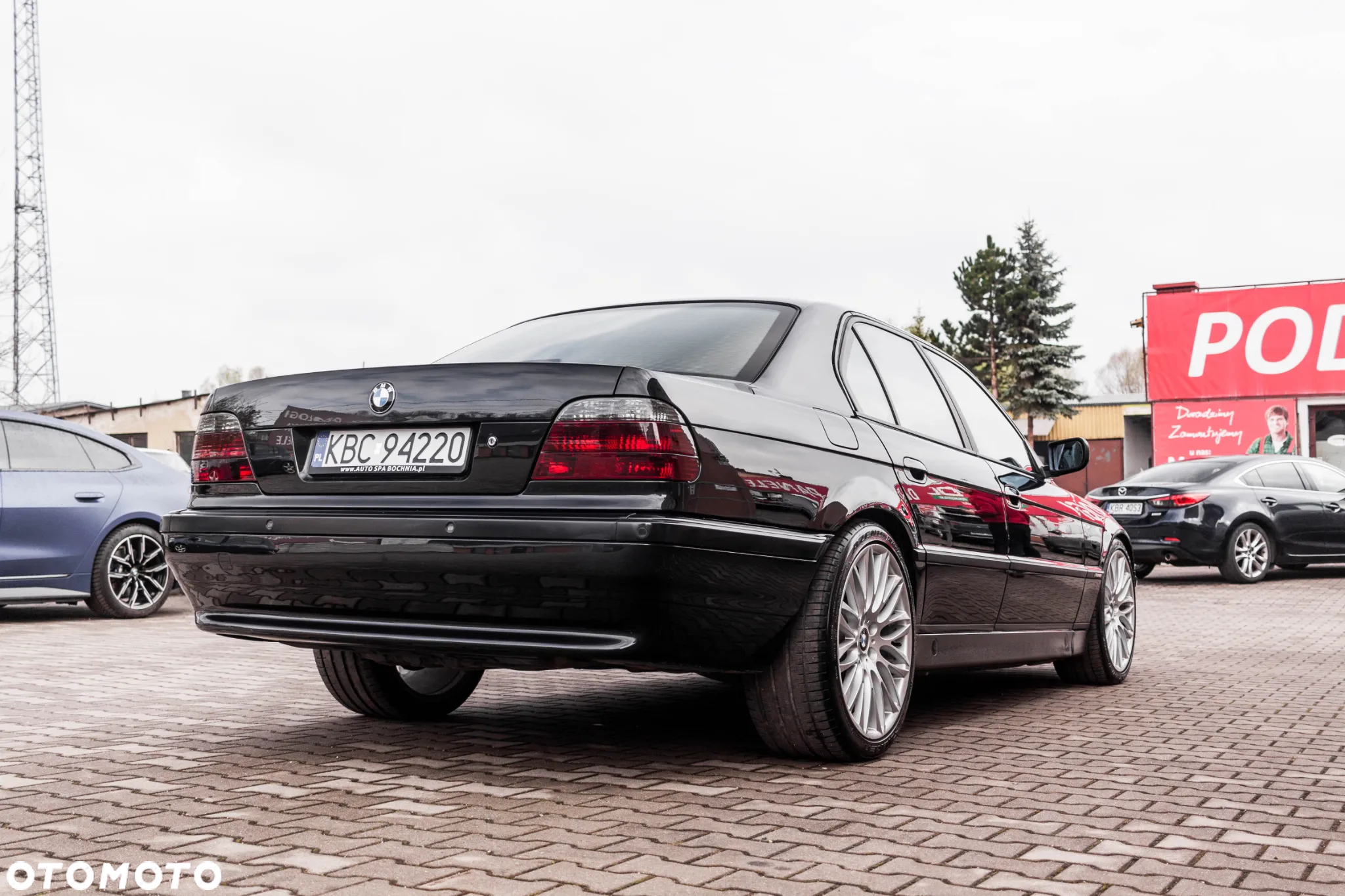 BMW Seria 7 750i - 17
