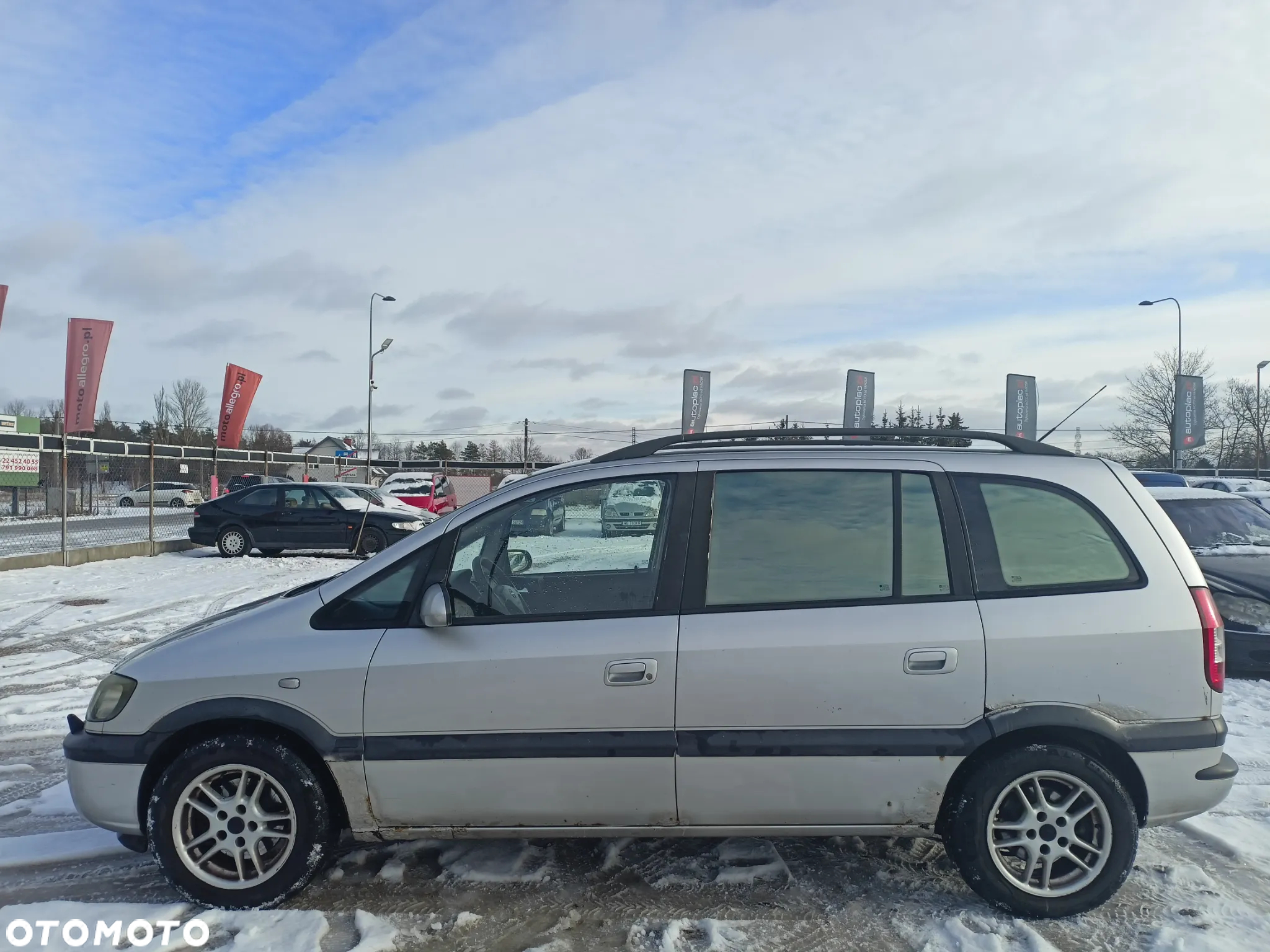 Opel Zafira - 2