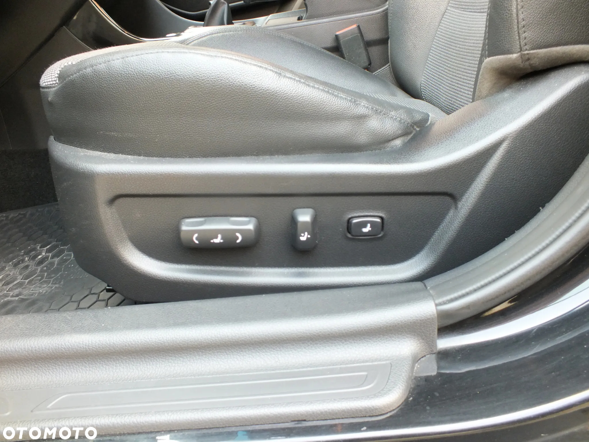 Kia Optima - 11