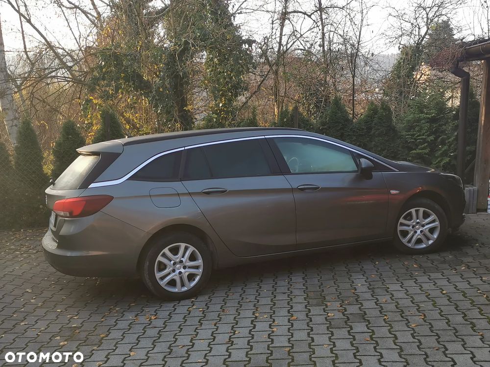 Opel Astra 1.4 T GPF Dynamic S&S - 8