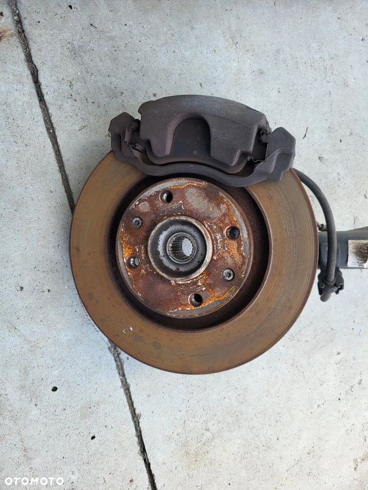 Amortyzator McPherson przedni lewy Peugeot 208 1.6 VTI - 2