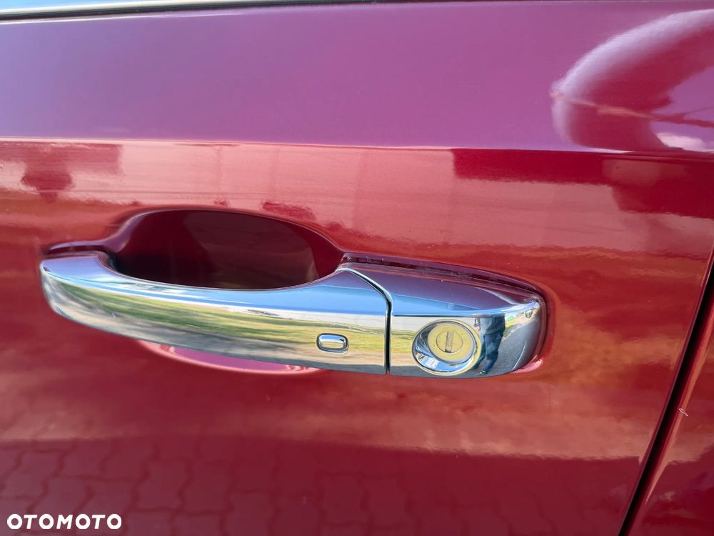 Chrysler Town & Country 3.6 Touring - 13