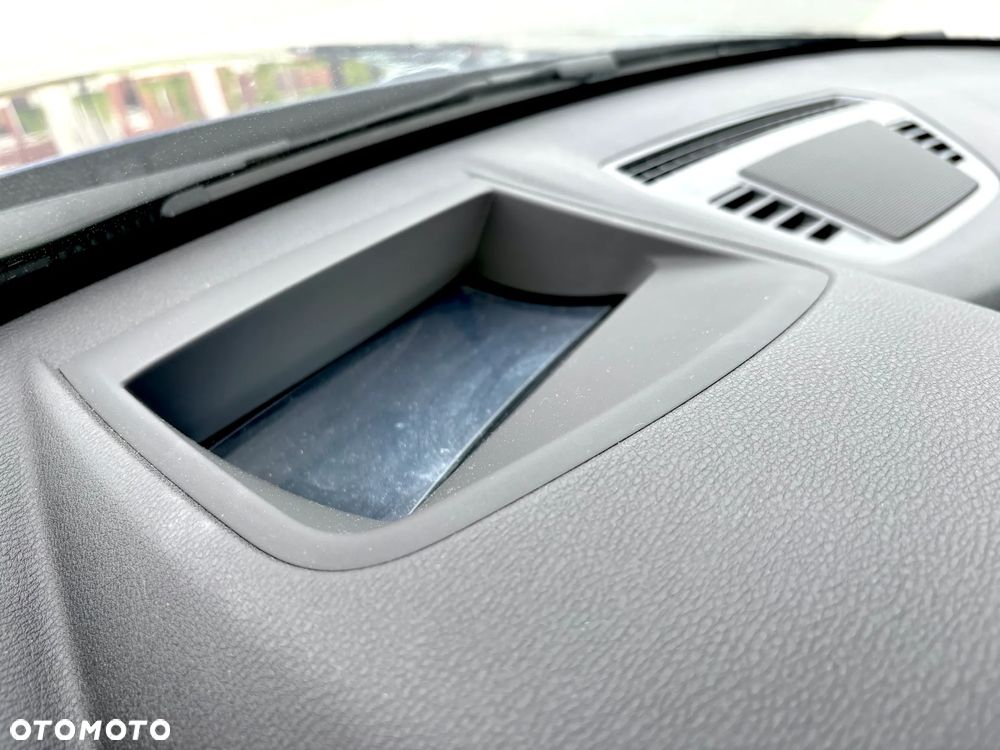 BMW X1 xDrive20d xLine - 22