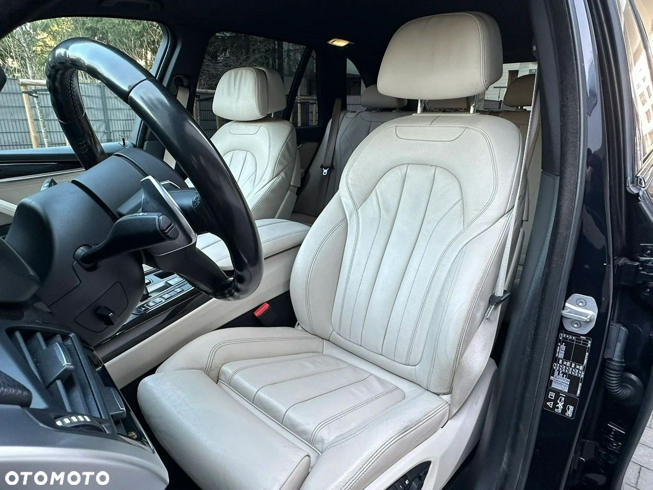 BMW X5 xDrive25d - 14