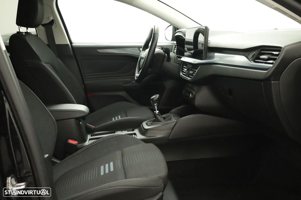 Ford Focus SW 1.0 EcoBoost MHEV Active - 19