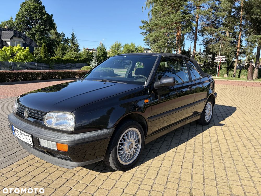 Volkswagen Golf 1.8 CL - 1
