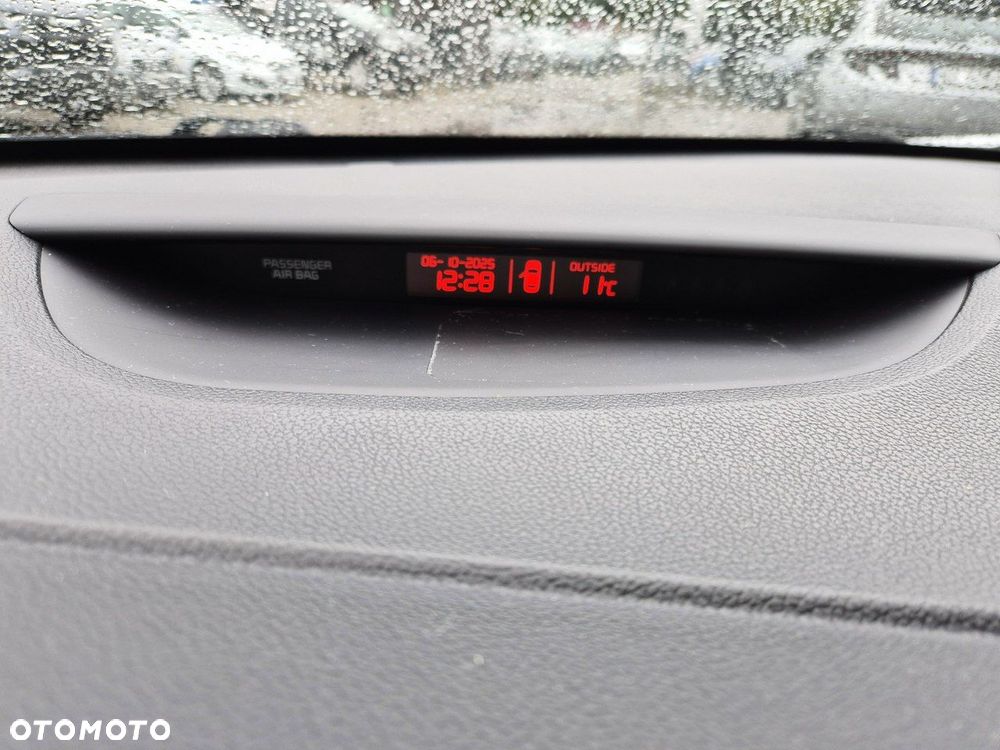 Kia Ceed - 19