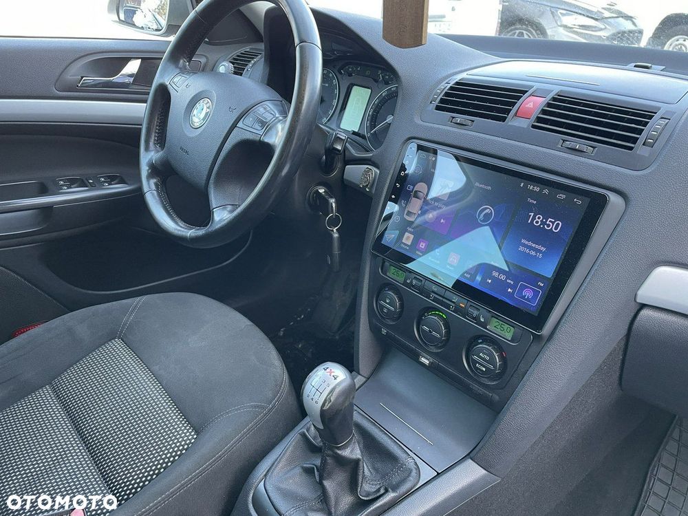 Skoda Octavia 2.0 TDI DPF 4x4 Scout - 6