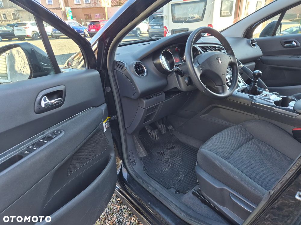 Peugeot 3008 1.6 Allure - 16