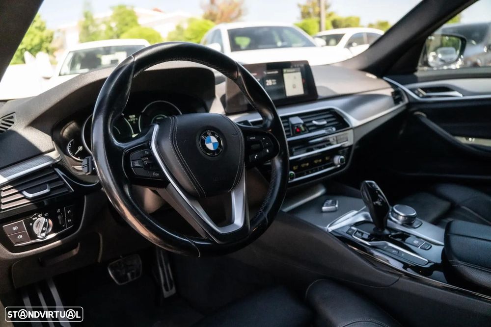 BMW 530 e iPerformance Pack M - 3