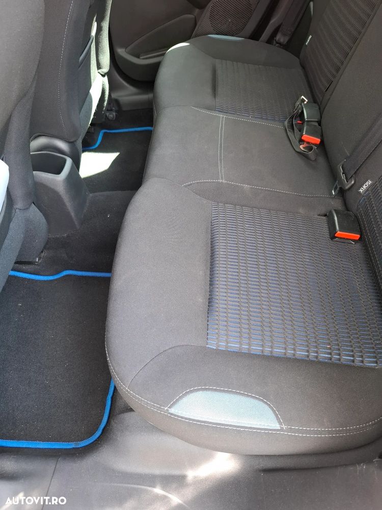 Peugeot 208 120 VTI Allure - 12
