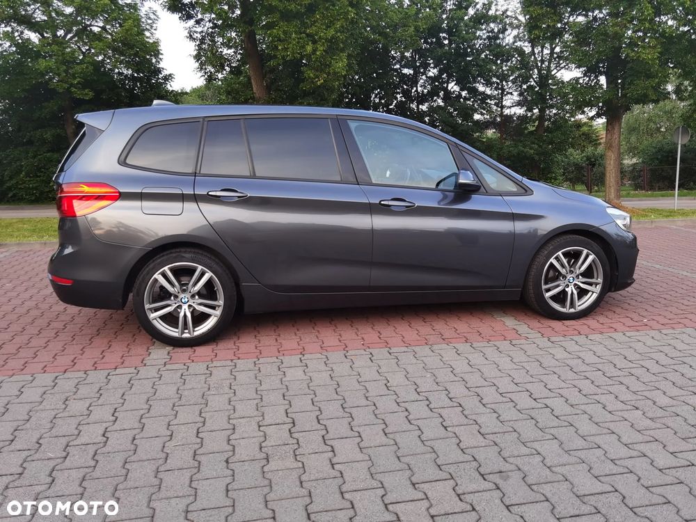 BMW Seria 2 218d Advantage - 7
