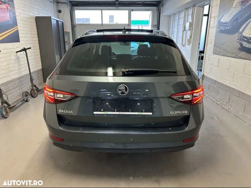 Skoda Superb Combi 1.6 TDI DSG Style - 25