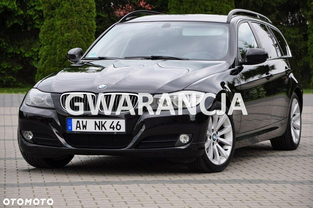 BMW Seria 3 325i Edition Exclusive - 1