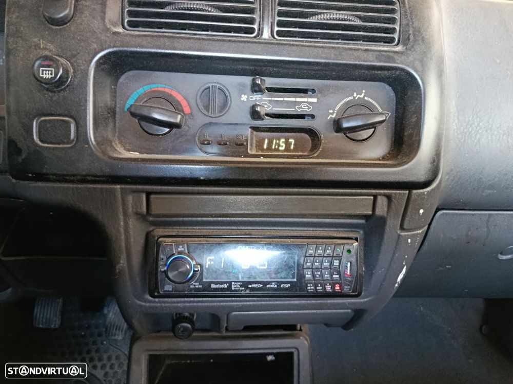 Mitsubishi L200 2.5 TD CD - 9