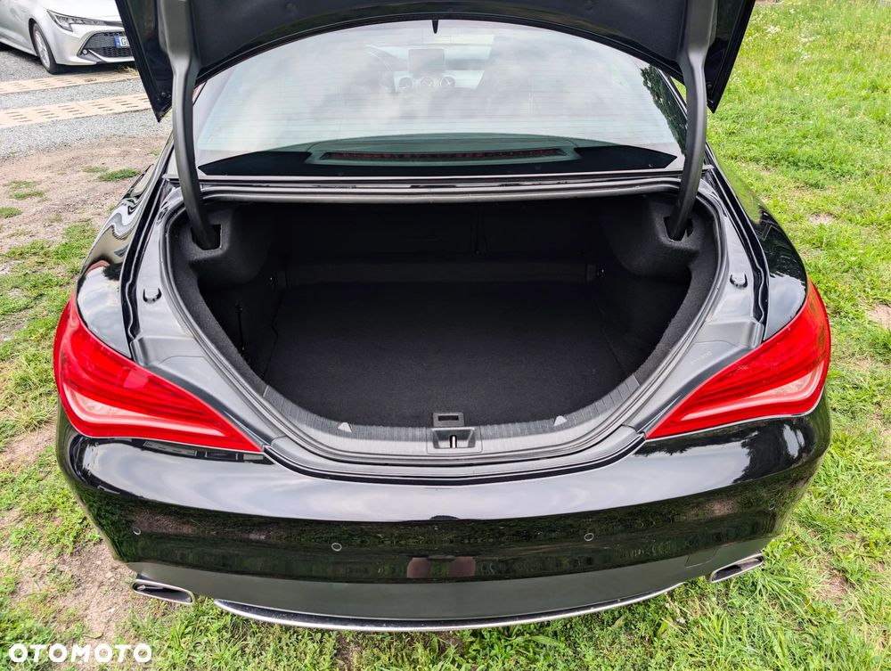 Mercedes-Benz CLA - 8