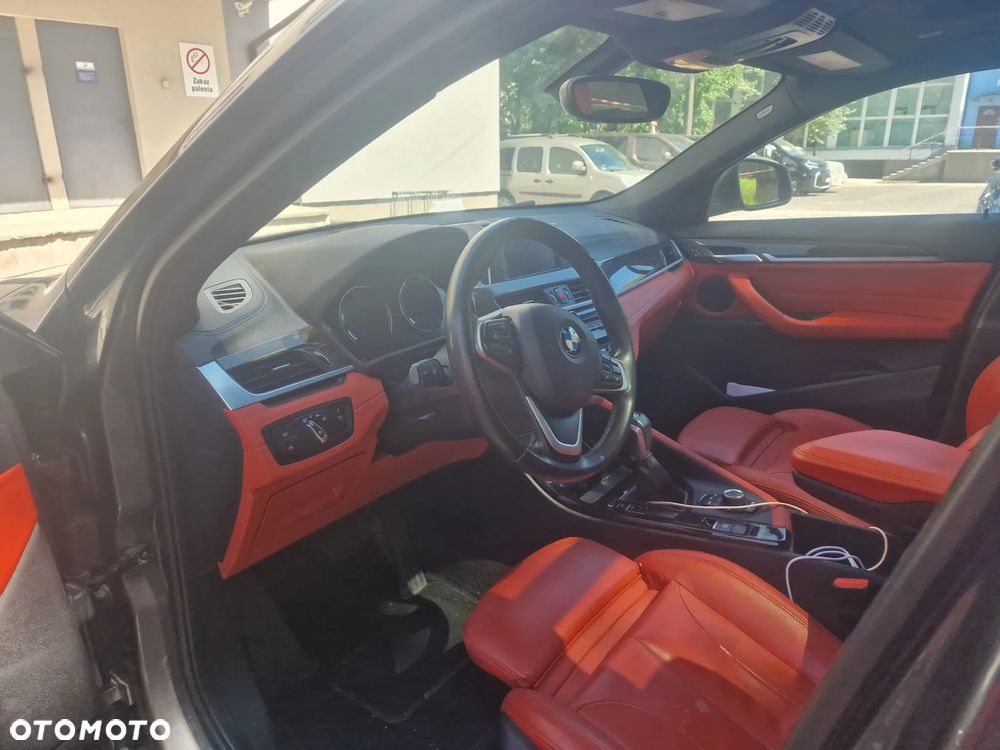 BMW X2 - 16