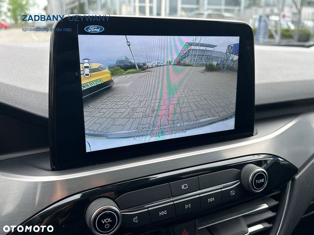 Ford Kuga - 29